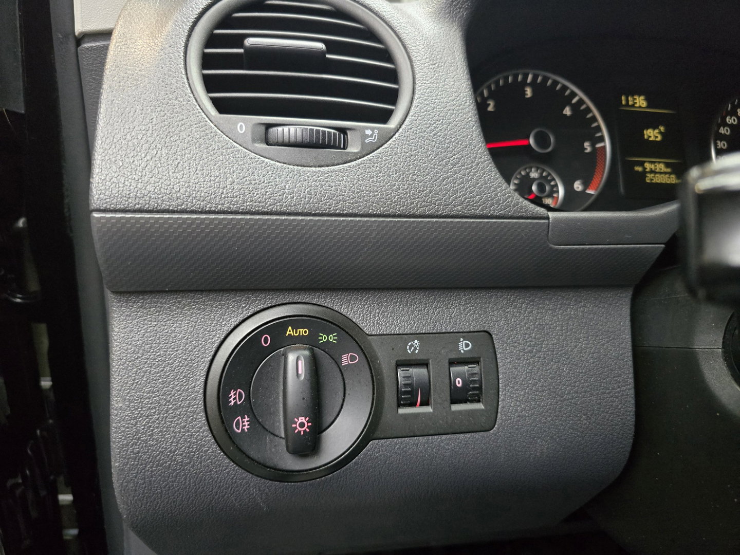 Volkswagen Caddy 1.6 TDI Maxi Navigatie Airconditioning cruise LM