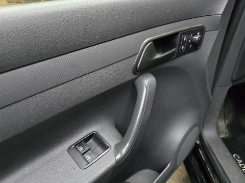 Volkswagen Caddy 1.6 TDI Maxi Navigatie Airconditioning cruise LM