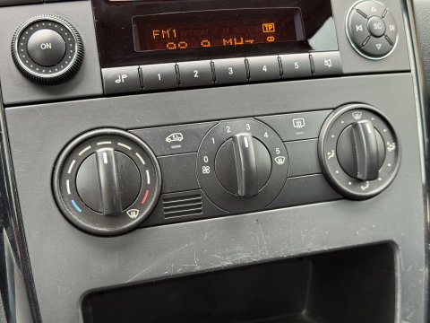 Mercedes-Benz A-Klasse 150 Classic | Origineel Nederlands | 2e Eigenaar | Stuurbekrachtiging | Centrale Deurvergrendeling | Elektrisch Verstelbare Spiegels | Radio |