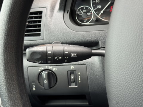 Mercedes-Benz A-Klasse 150 Classic | Origineel Nederlands | 2e Eigenaar | Stuurbekrachtiging | Centrale Deurvergrendeling | Elektrisch Verstelbare Spiegels | Radio |