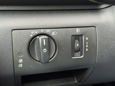 Mercedes-Benz A-Klasse 150 Classic | Origineel Nederlands | 2e Eigenaar | Stuurbekrachtiging | Centrale Deurvergrendeling | Elektrisch Verstelbare Spiegels | Radio |