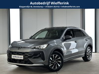 Volkswagen T-Roc - 1.5 eTsi 150 pk Life First Edition | Comfort | Camera | Trekhaak |