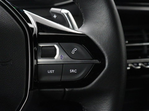 Peugeot 2008 1.2 Hybrid 136 Style | Automaat | Carplay | Climate control | Parkeerhulp | Full LED | Cruise control | Bluetooth