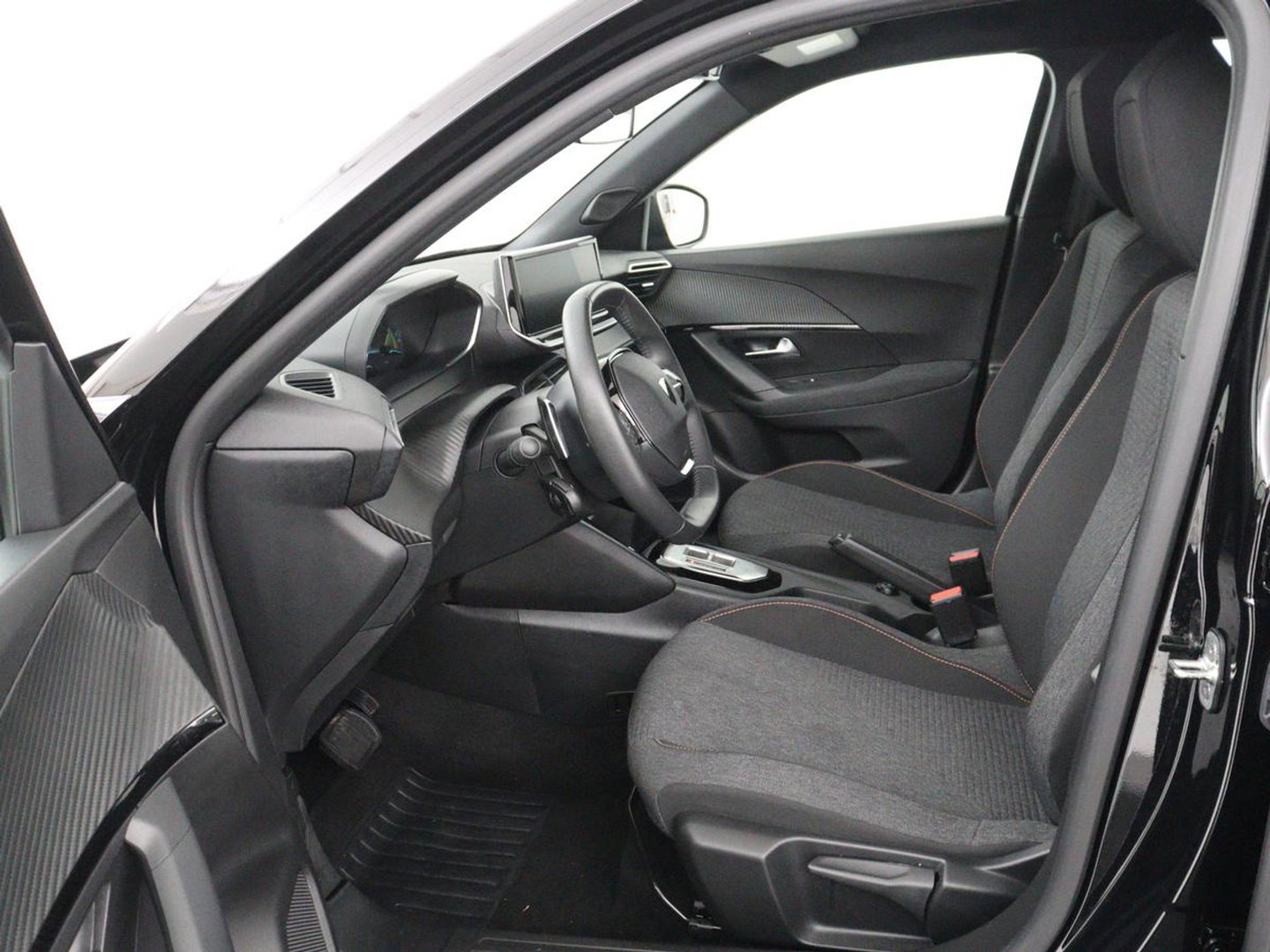 Peugeot 2008 1.2 Hybrid 136 Style | Automaat | Carplay | Climate control | Parkeerhulp | Full LED | Cruise control | Bluetooth