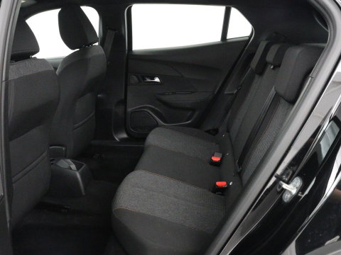 Peugeot 2008 1.2 Hybrid 136 Style | Automaat | Carplay | Climate control | Parkeerhulp | Full LED | Cruise control | Bluetooth