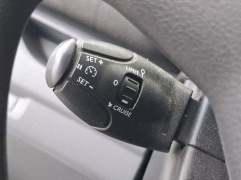 Citroën Jumpy 1.6 BlueHDI 95 Club XS AIRCO / CRUISE CONTROLE / EURO 6 / DUBBELE SCHUIFDEUR