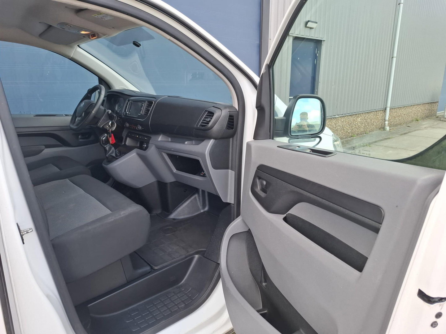 Citroën Jumpy 1.6 BlueHDI 95 Club XS AIRCO / CRUISE CONTROLE / EURO 6 / DUBBELE SCHUIFDEUR