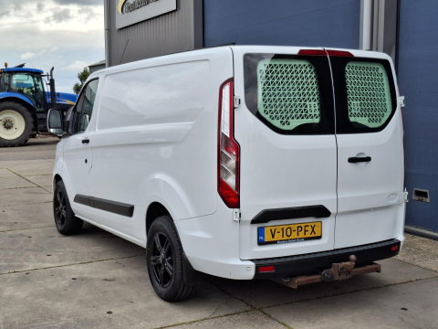 Ford Transit Custom 340 2.0 TDCI L1H1 Ambiente AIRCO / CRUISE CONTROLE / 3 ZITS / TREKHAAK / EURO 6