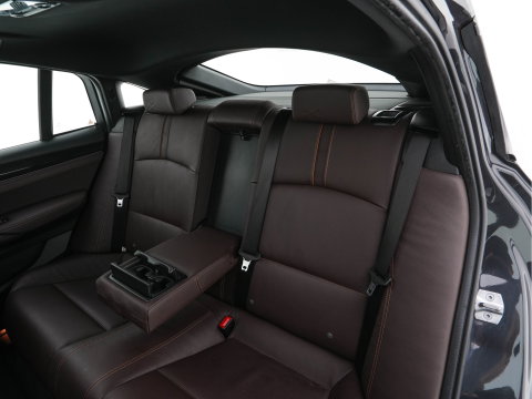 BMW X4 xDrive35i High Executive M-Sportpack Aut. *PANO | HEAD-UP | LEATHER | XENON | MEMORY-PACK | HARMAN/KARDON | KEYLESS | CAMERA | HEATED-SPORTSEATS | NAVI-FULLMAP | SHIFTPADDLES | PRIVACY-GLASS | 20''ALU | TOWBAR*
