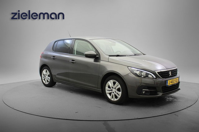 Peugeot 308 - 1.2 PureTech Executive - Panorama, Carplay, Cruise, Clima, Trekhaak