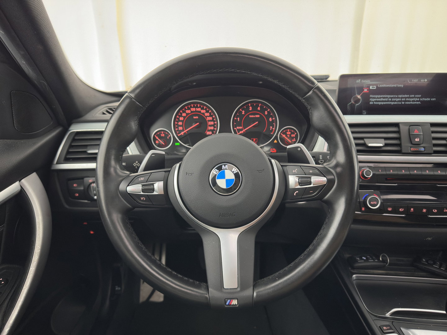BMW 3-serie 330e Centennial High Executive M-Sportpack Aut. *PANO | HEAD-UP | LEATHER | FULL-LED | HEATED-SPORTSEATS | HIFI-SOUND | CAMERA | NAVI-FULLMAP | PRVACY-GLASS | SHIFTPADDLES | ECC | PDC | CRUISE | 19''ALU*