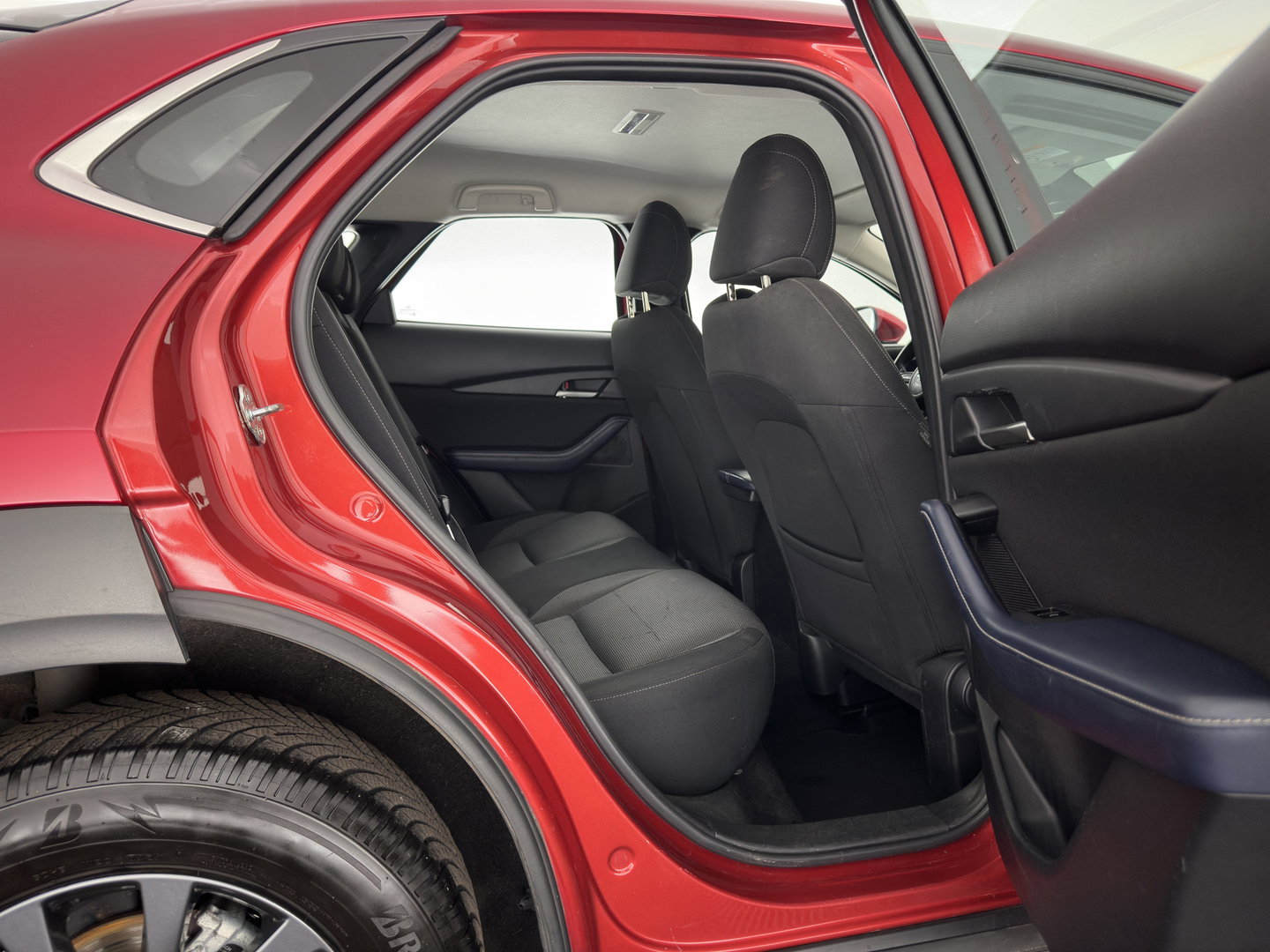 Mazda CX-30 2.0 e-SkyActiv-G M Hybrid (INCL.BTW) *HEAD-UP | FULLL-LED | ADAPTIVE-CRUISE | BLINDSPOT | COMFORT-SEATS | ECC | PDC | CRUISE | 16''ALU*
