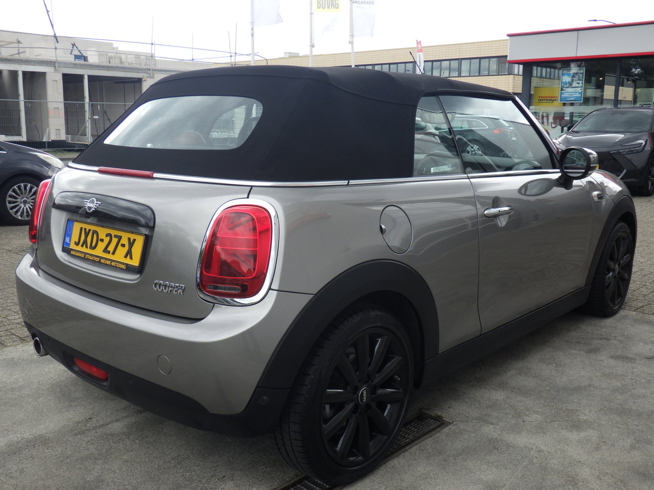 MINI Cooper Cabrio