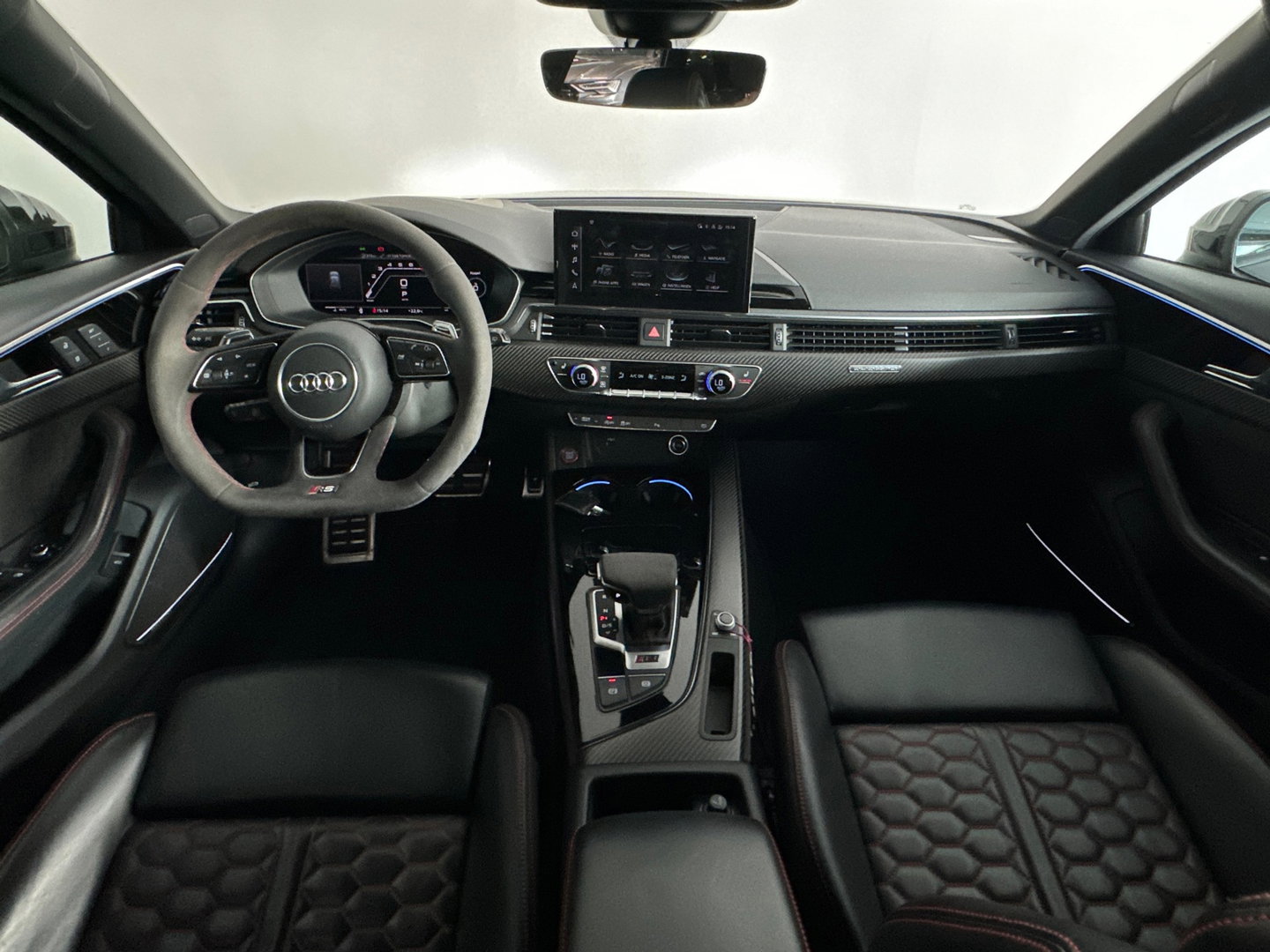 Audi RS4 Avant 2.9 TFSI quattro Pano|Ceramic|B&O|HuD|Carbon
