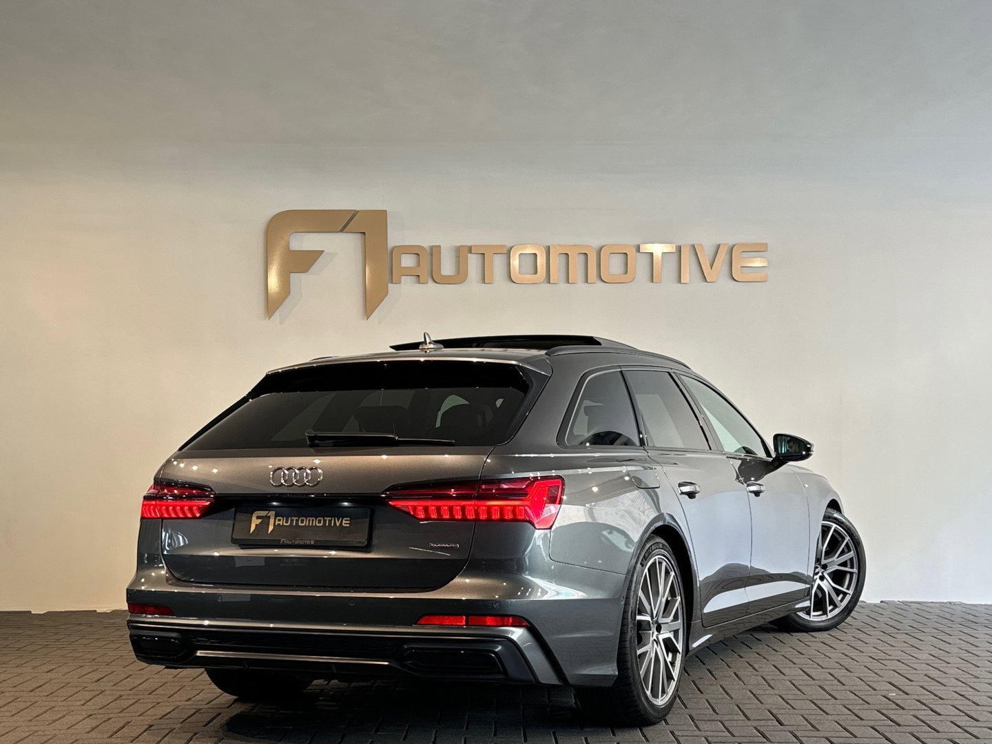 Audi A6 Avant 55 TFSI e quattro Competition Pano|HuD|B&O|360