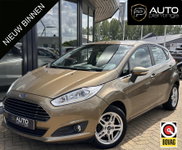 Ford Fiesta - 1.0 EcoBoost Titanium 101PK | Van de Ford Dealer | Trekhaak | Stoelverwarming | Airco | Parkeersensoren | Voorruitverwarming |