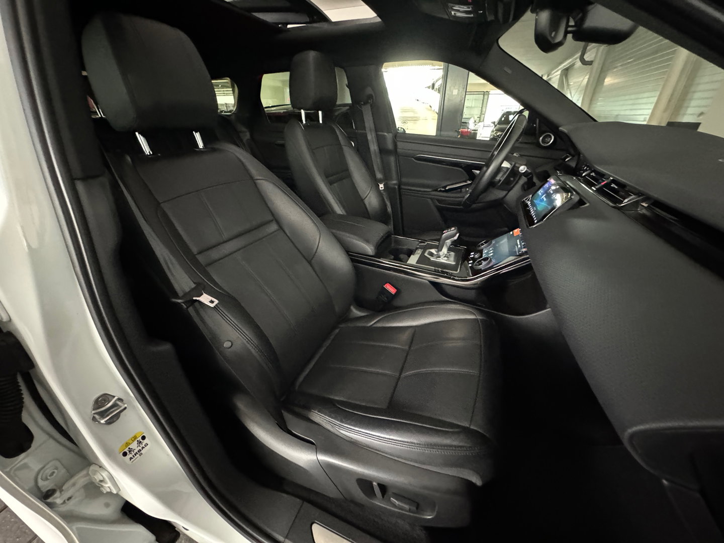 Land Rover Range Rover Evoque 2.0 P200 AWD R-Dynamic Pano