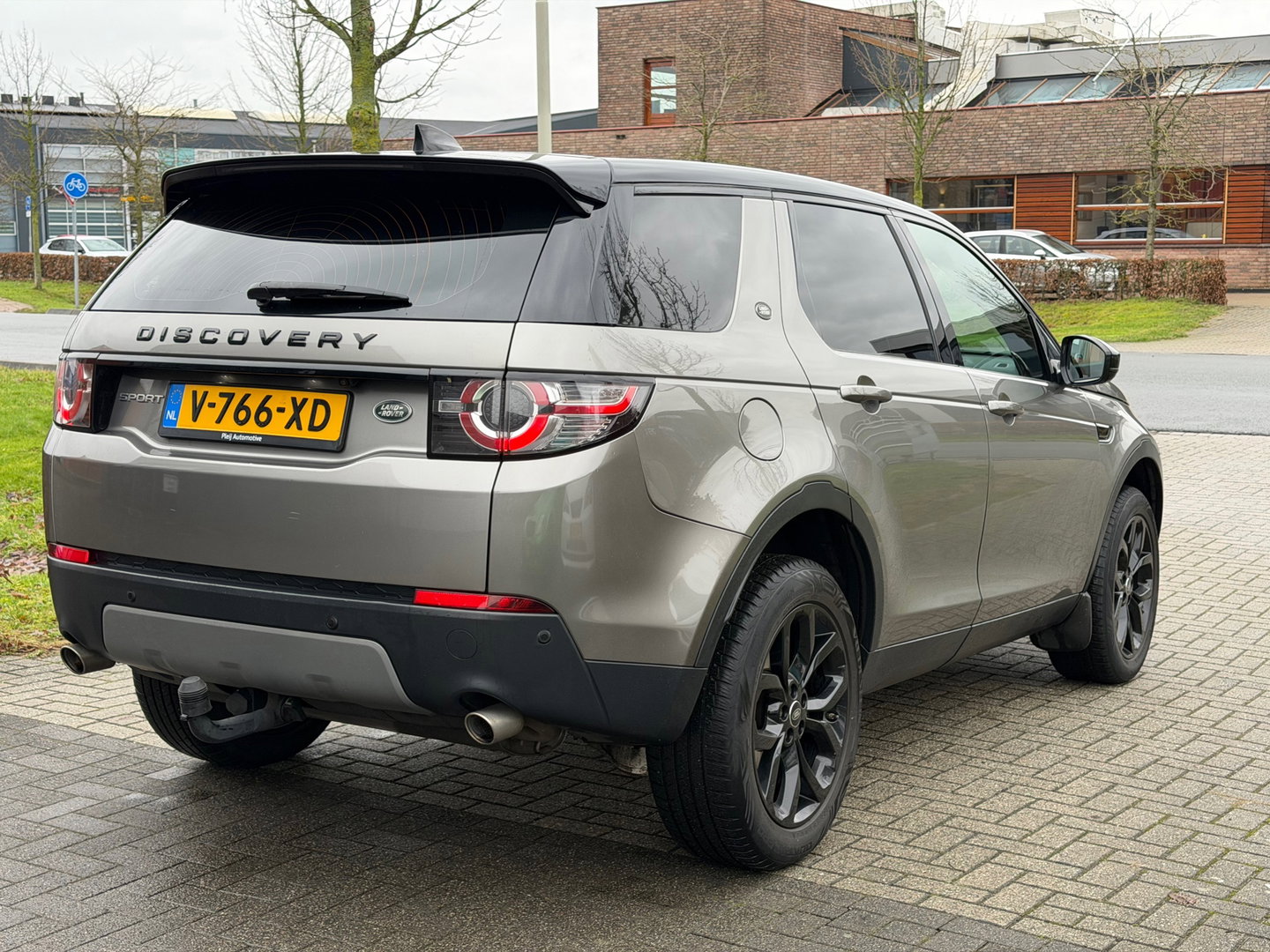 Land Rover Discovery Sport Grijs Kenteken / Automaat 2.0 TD4 Urban Series SE Dynamic|Pano