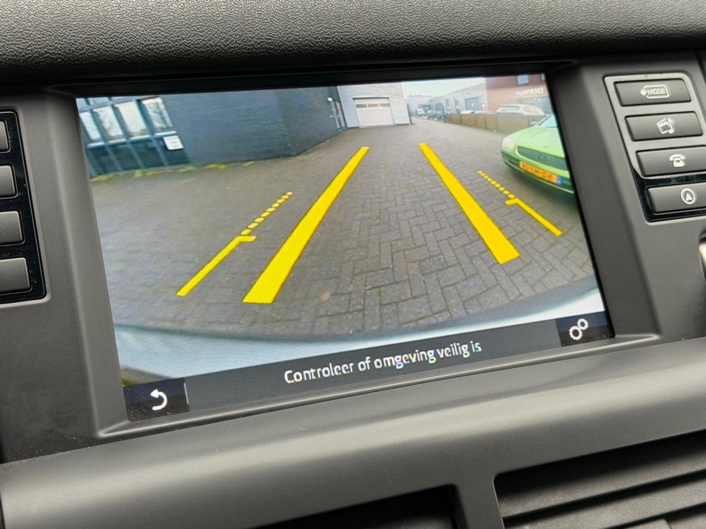 Land Rover Discovery Sport Grijs Kenteken / Automaat 2.0 TD4 Urban Series SE Dynamic|Pano