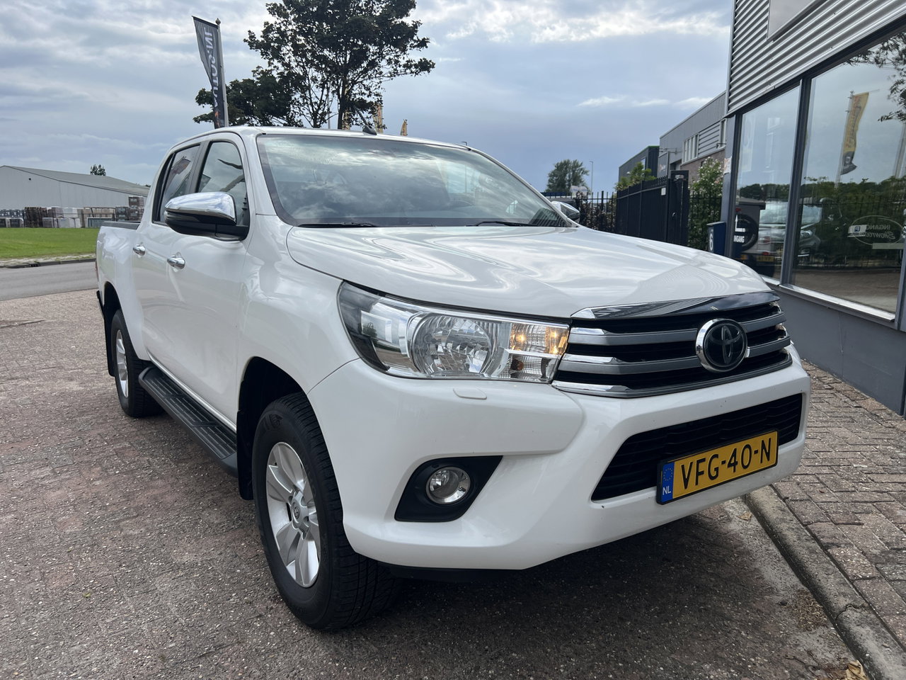 Toyota Hilux