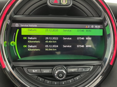MINI Electric Yours 33 kWh [ 3-Fase-11kW ] {SoH-97%} (INCL-BTW) Aut. *HEATPUMP | PANO | LEATHER | DIGI-COCKPIT | HEAD-UP | FULL-LED | NAVI-FULLMAP | HEATED-SPORTSEATS | DAB | CRUISE | HARMAN/KARDON | CAMERA | KEYLESS | AMBIENTLIGHT | 17"ALU*
