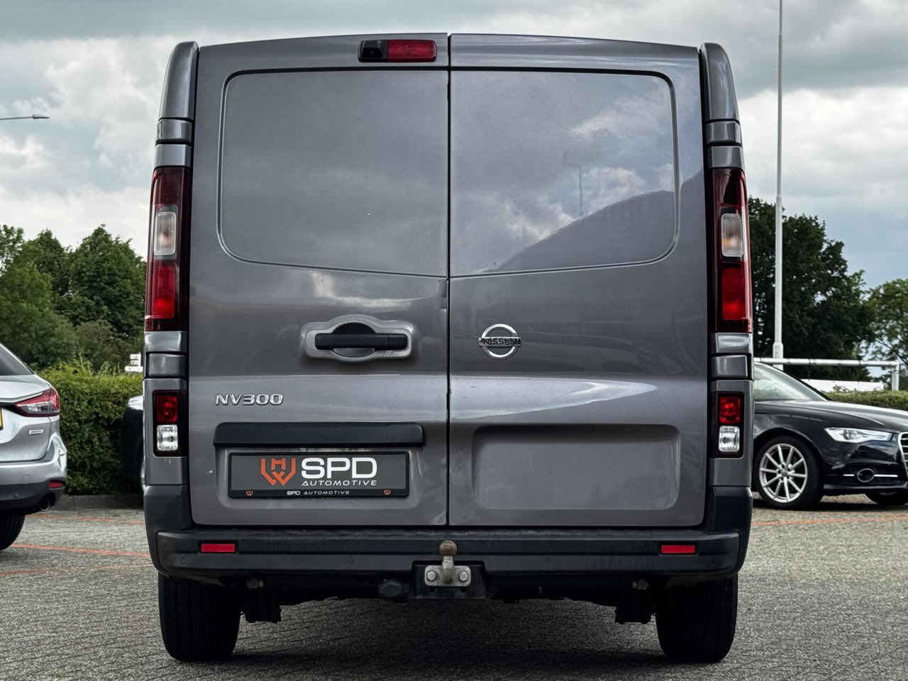 Nissan NV300