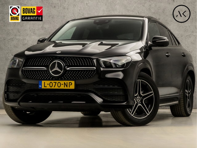 Mercedes-Benz GLE - Coupé 350 e AMG 4MATIC 334Pk Automaat (SCHUIFDAK, APPLE CARPLAY, LUCHTVERING, MEMORY SEATS, STOELKOELING, SFEERVERLICHTING, TREEPLANKEN, MULTIBEAM LED, ADAPTIVE CRUISE, TREKHAAK, 360 CAMERA, NIEUWSTAAT)