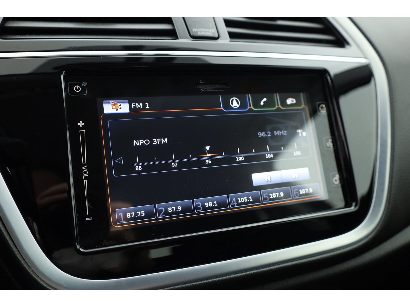 Suzuki S-Cross 1.0 Boosterjet Exclusive | Camera | Afn. Trekhaak | Keyless | Stoelverw. | Clima | LED | 17''