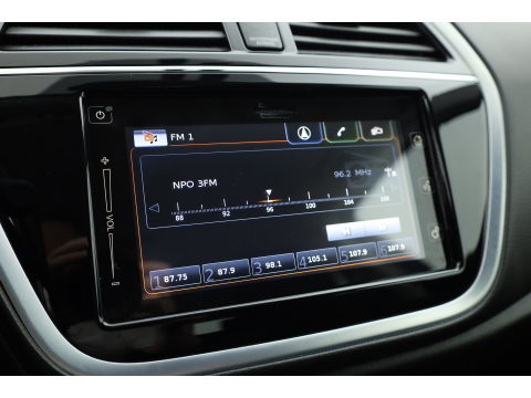 Suzuki S-Cross 1.0 Boosterjet Exclusive | Camera | Afn. Trekhaak | Keyless | Stoelverw. | Clima | LED | 17''