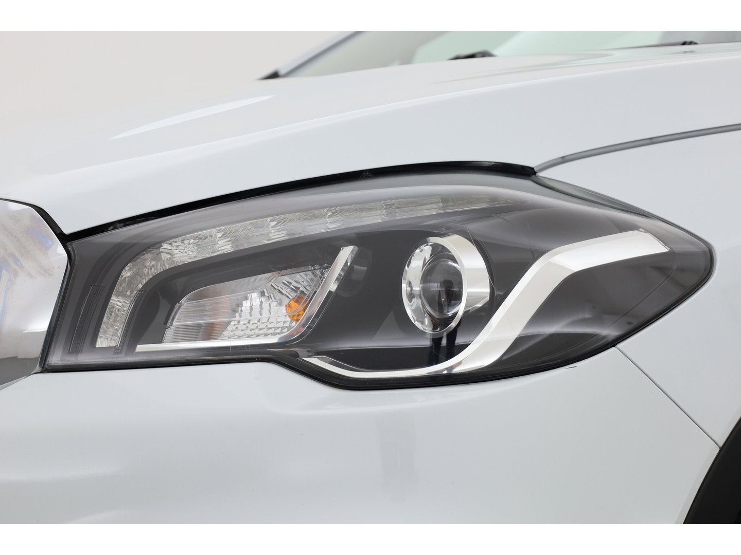 Suzuki S-Cross 1.0 Boosterjet Exclusive | Camera | Afn. Trekhaak | Keyless | Stoelverw. | Clima | LED | 17''