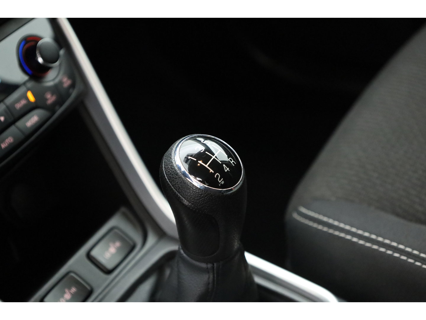 Suzuki S-Cross 1.0 Boosterjet Exclusive | Camera | Afn. Trekhaak | Keyless | Stoelverw. | Clima | LED | 17''