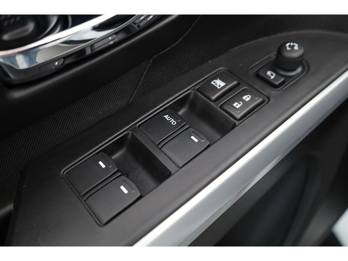 Suzuki S-Cross 1.0 Boosterjet Exclusive | Camera | Afn. Trekhaak | Keyless | Stoelverw. | Clima | LED | 17''