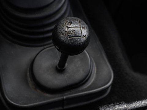 Land Rover Defender 90 2.0 MPI Benzine