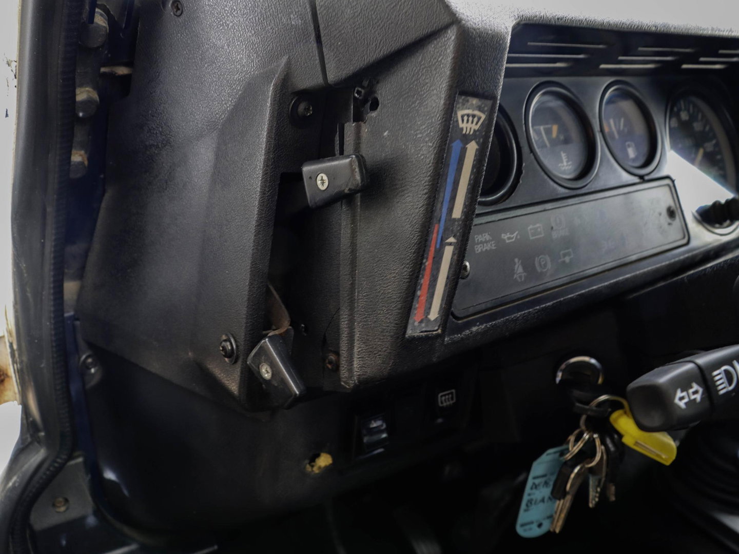 Land Rover Defender 90 2.0 MPI Benzine
