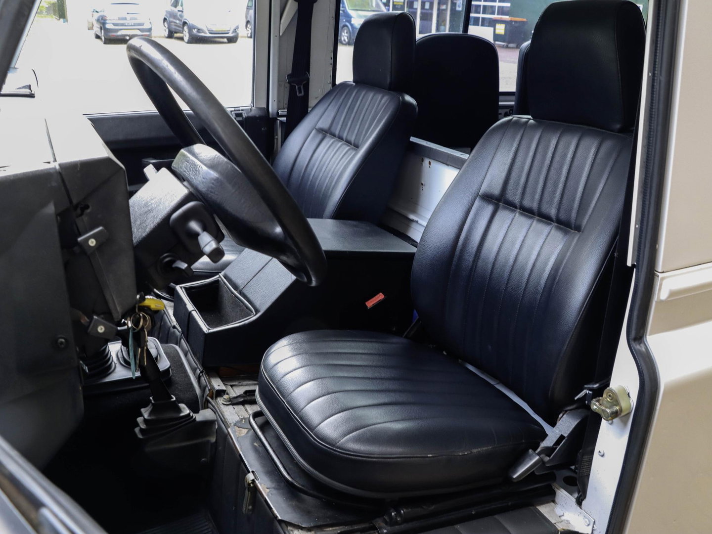 Land Rover Defender 90 2.0 MPI Benzine