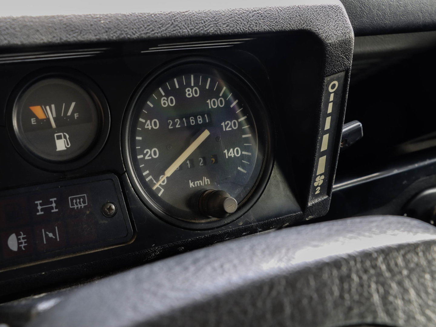 Land Rover Defender 90 2.0 MPI Benzine