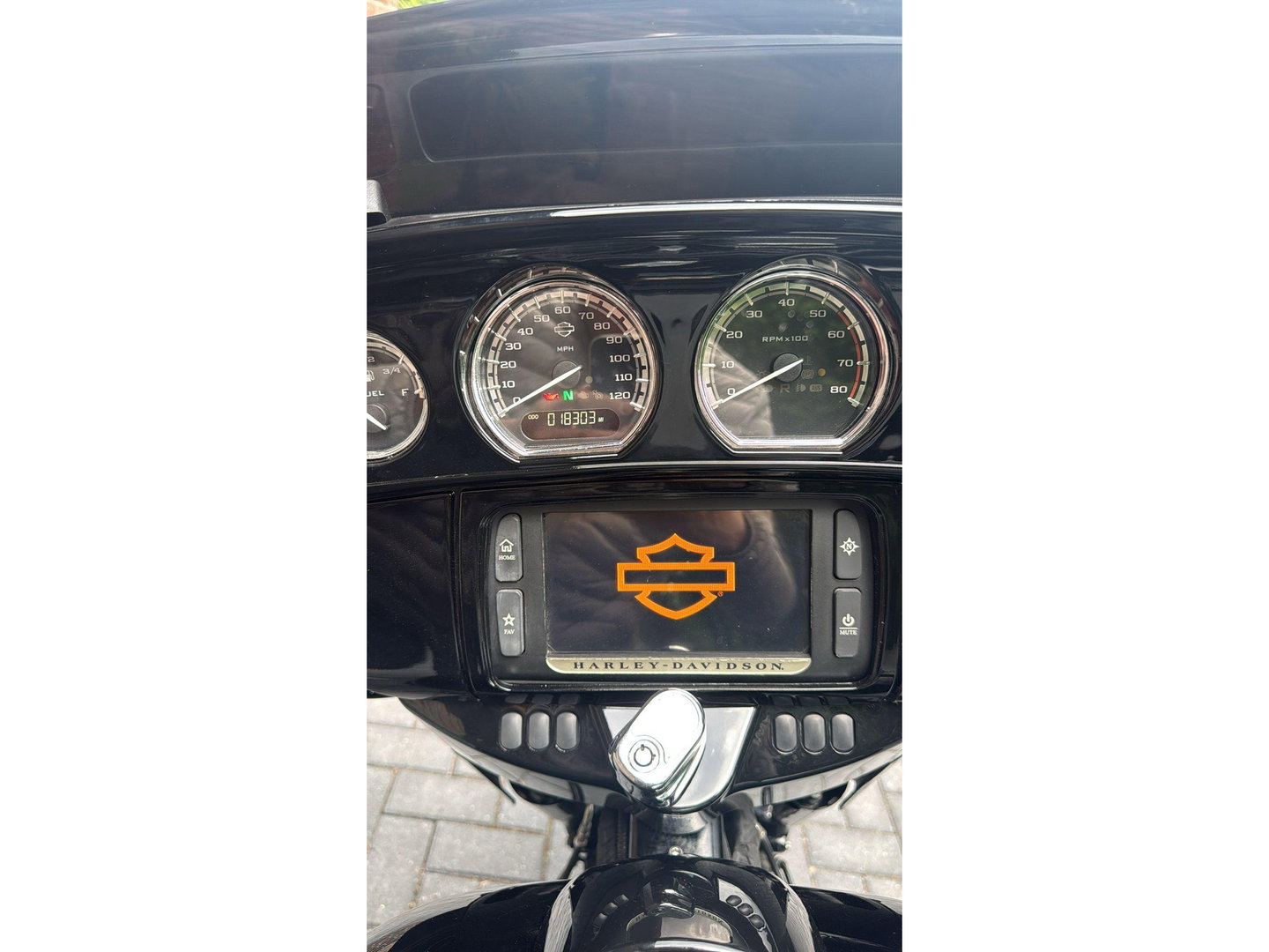 Harley Davidson 103 FLHX Street Glide Bagger 21'' CVO Black Out Streetglide