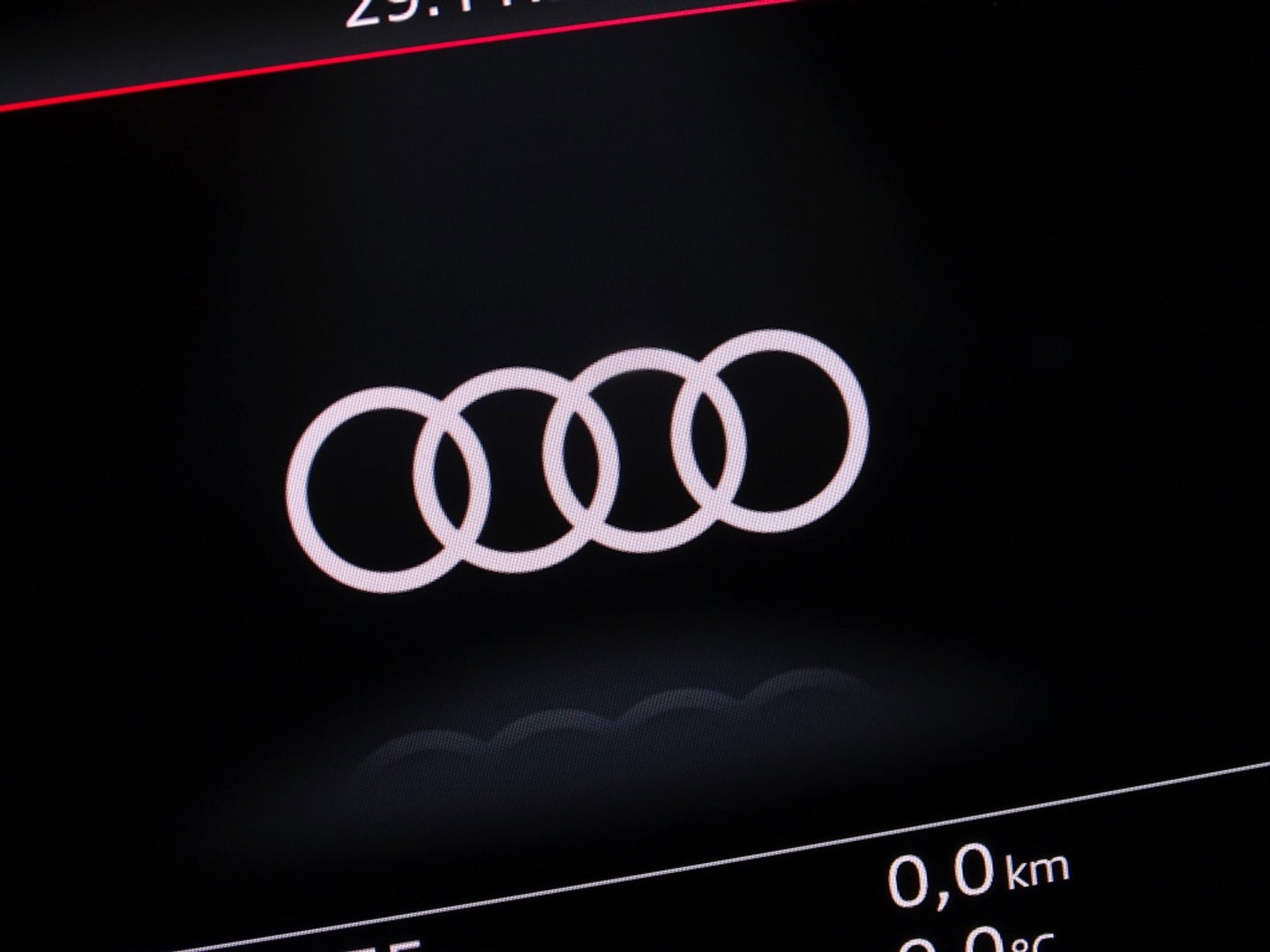 Audi A6 Avant 55 TFSI e 367PK Quattro / S6 Edition / Competition / LED