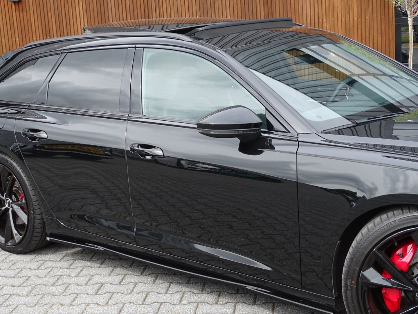 Audi A6 Avant 55 TFSI e 367PK Quattro / S6 Edition / Competition / LED