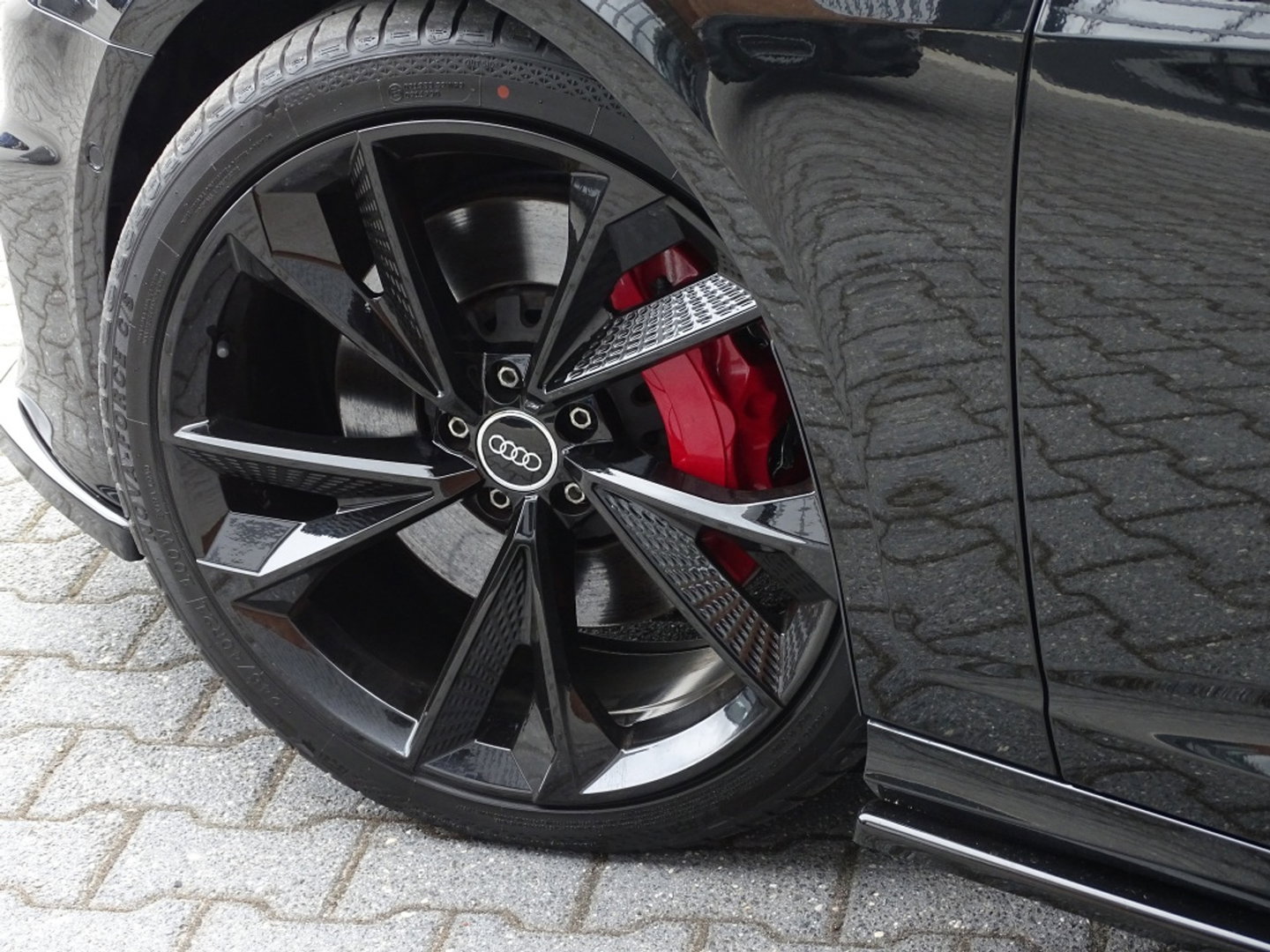 Audi A6 Avant 55 TFSI e 367PK Quattro / S6 Edition / Competition / LED
