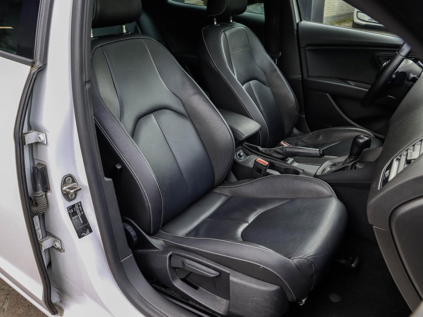 SEAT Leon ST 2.0 TSI Cupra 280 DSG Pano Camera Leder DCC Sportuitlaat ACC Maxton Carplay