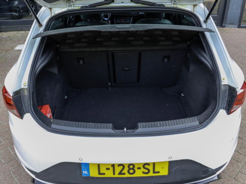 SEAT Leon ST 2.0 TSI Cupra 280 DSG Pano Camera Leder DCC Sportuitlaat ACC Maxton Carplay