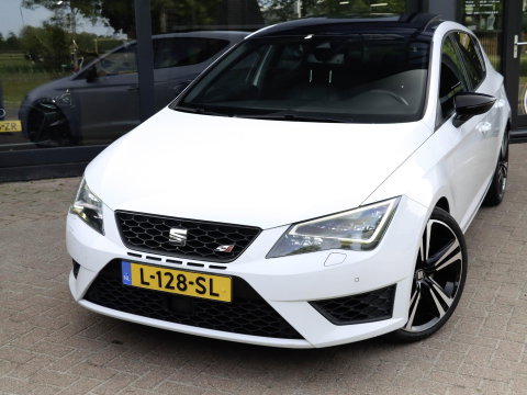 SEAT Leon ST 2.0 TSI Cupra 280 DSG Pano Camera Leder DCC Sportuitlaat ACC Maxton Carplay