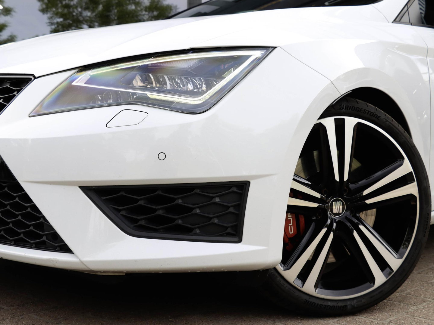 SEAT Leon ST 2.0 TSI Cupra 280 DSG Pano Camera Leder DCC Sportuitlaat ACC Maxton Carplay