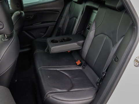SEAT Leon ST 2.0 TSI Cupra 280 DSG Pano Camera Leder DCC Sportuitlaat ACC Maxton Carplay