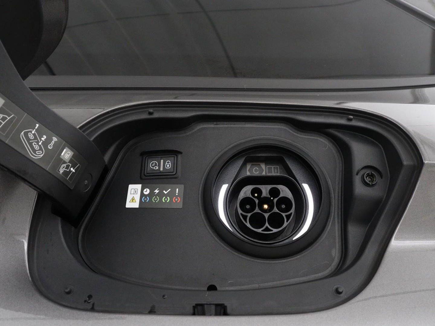 Peugeot 308 SW 1.6 Plug-in Hybrid 180 Active Pack Business | 94% SOH | Navigatie | Carplay | Full LED | Parkeerhulp | Climate control | Bluetooth | Cruise control | Origineel NL | PHEV | Plug In