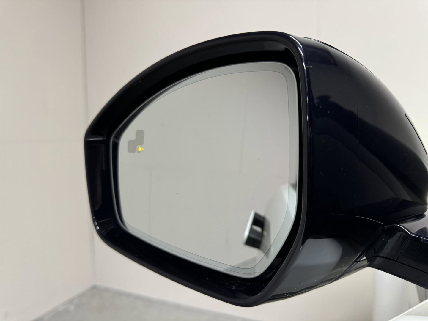 Land Rover Range Rover Evoque 1.5 P300e AWD R-Dynamic Pano 360° CarPlay Memory