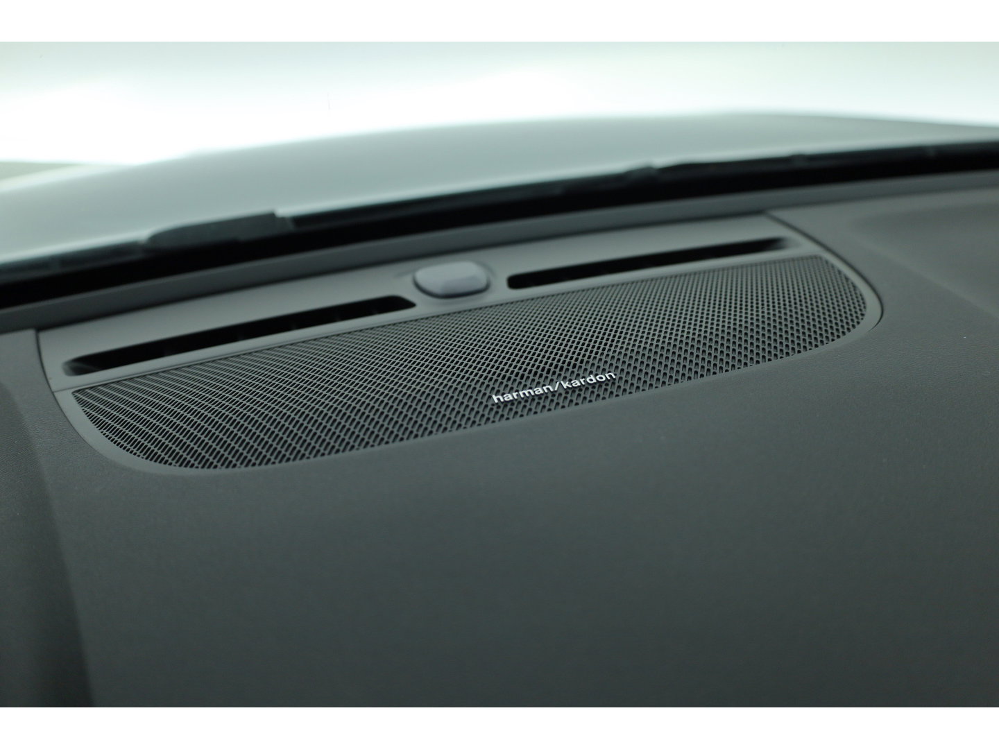 Volvo XC40 1.5 T5 Ultimate Dark | SOH 95.1% | Pano | 360cam | Harman Kardon | Memory | Keyless | Adapt. Cruise | Stoel-Stuurverw.