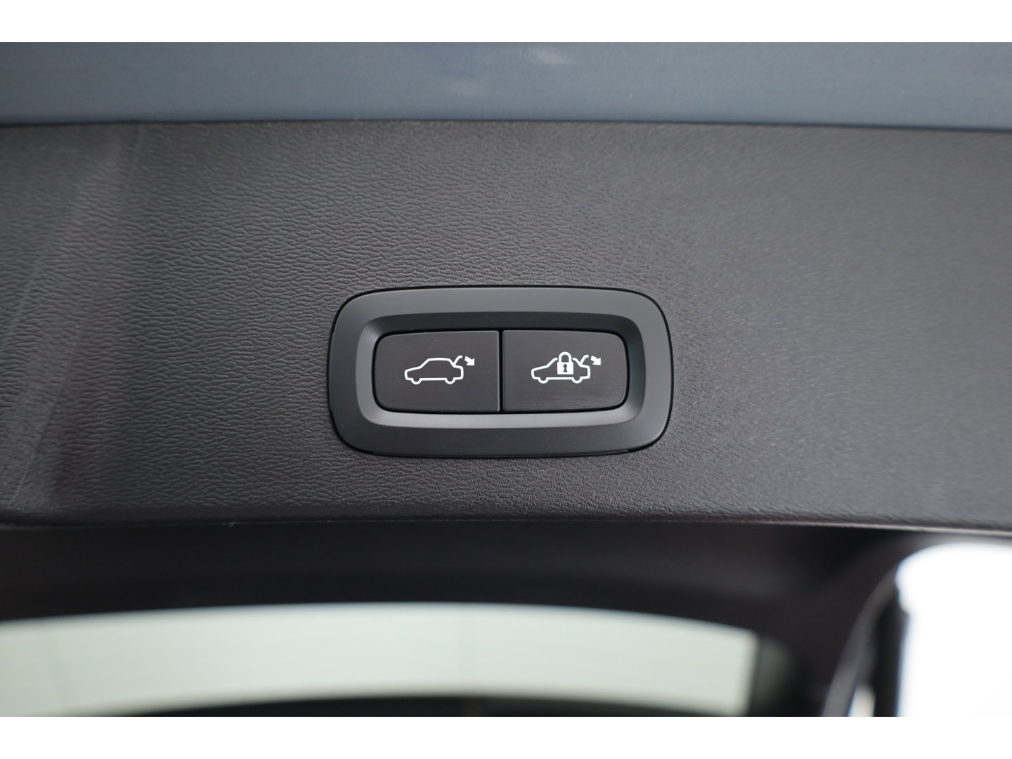 Volvo XC40 1.5 T5 Ultimate Dark | SOH 95.1% | Pano | 360cam | Harman Kardon | Memory | Keyless | Adapt. Cruise | Stoel-Stuurverw.