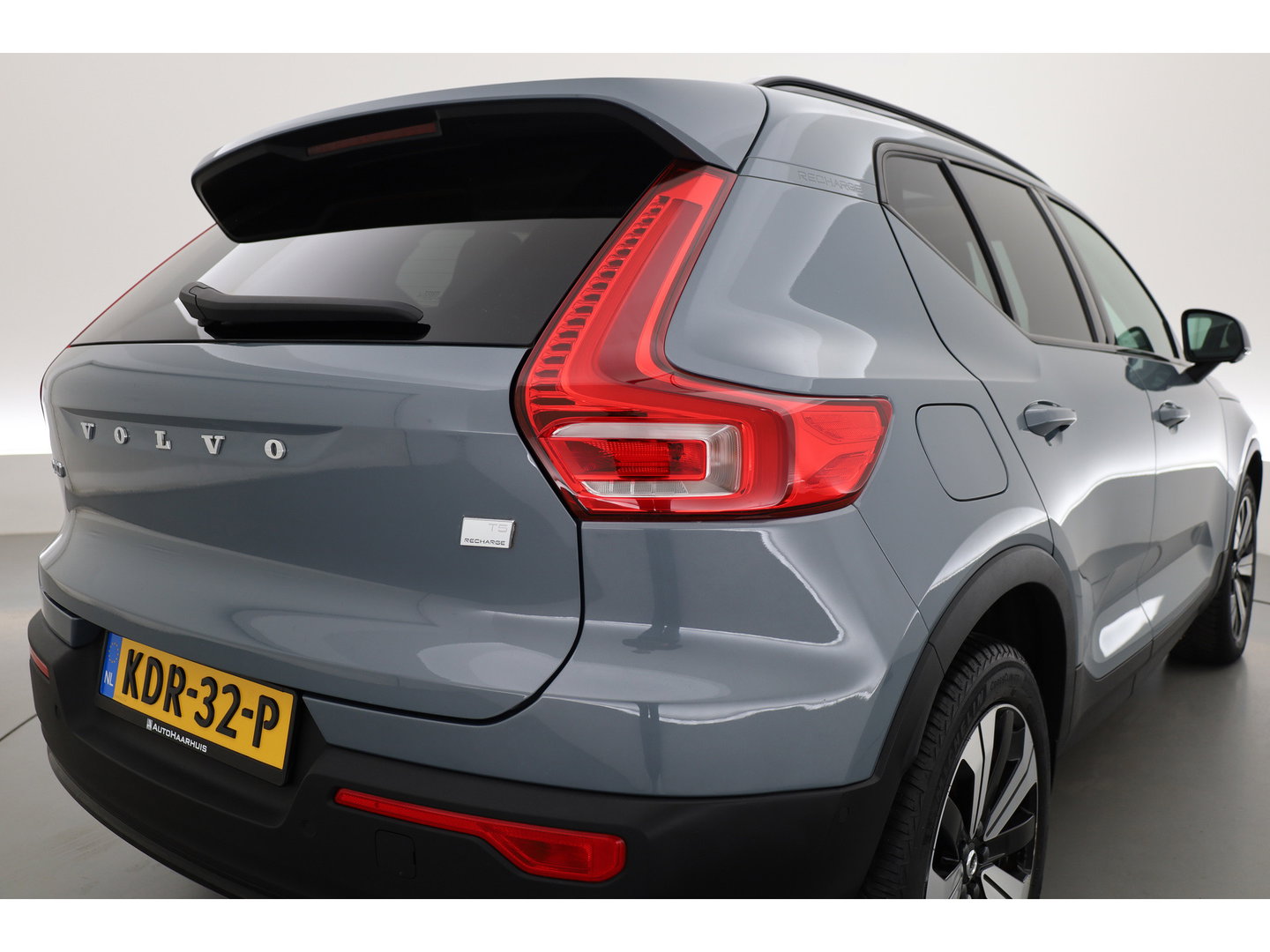 Volvo XC40 1.5 T5 Ultimate Dark | SOH 95.1% | Pano | 360cam | Harman Kardon | Memory | Keyless | Adapt. Cruise | Stoel-Stuurverw.
